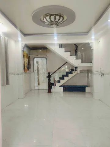 HẺM 258 DƯƠNG BÁ TRẠC, QUẬN 8, NHÀ 2 TẦNG, 60M2, SÁT HXH, KHU CAO TẦNG, SHR, HOÀN CÔNG, NHỈNH 6 TỶ.