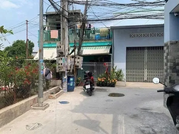 Chính chủ gửi em bán 2 căn nhà Lái Thiêu