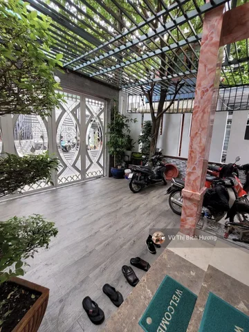Nhà đẹp Hẻm 348 Tân Sơn Nhì, DT 63 M2 x 2 tầng, chỉ 7 tỷ 380, dòng tiền 150tr/năm