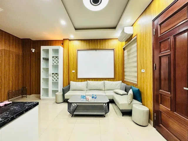 CẦN RA GẤP – PHẠM VĂN ĐỒNG – 50M NGÕ Ô TÔ – 30Mx6T – 3 NGỦ 4WC – CHỈ 8.9 TỶ.
