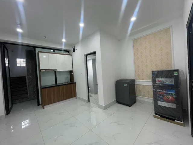 BÁN GẤP TRƯỚC TẾT - NGUYỄN KHANG - 5 PHÒNG (2 NGỦ) - THANG MÁY - 52M2x7T - 14,6 TỶ