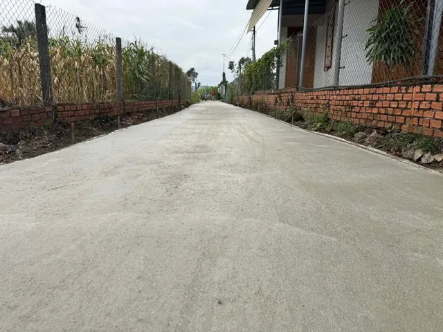 Đất đường 1/tỉnh lộ 2, ngay khu dân cư đông đúc 5x21m, full thổ cư, bán 540tr, có 2 lô liền kề