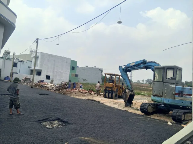Đất sổ riêng gần chợ Hóa An 2.4 tỷ 232 m2, đường nhựa 6 m