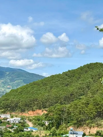 Đất view Panorama ở thị trấn Nam Ban. chỉ 2km tới chợ Nam Ban. Giá 970 triệu
