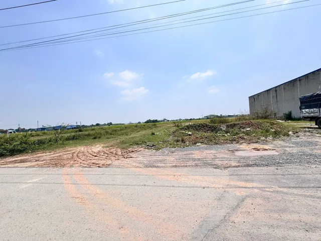 Bán đất 1344.9m² có sẵn 1300m² thổ cư giá 15 tỷ tại Xã Mỹ Hạnh