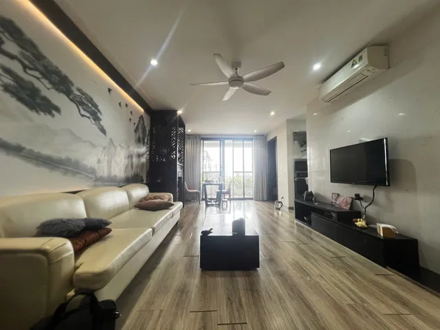 ĐẦU CẦU VĨNH TUY - NẰM NGAY GIAO LỘ LỚN CỬA NGÕ NỘI THÀNH - BAN CÔNG VIEW AEON MALL LONG BIÊN - TIỆN ÍCH BẠT NGÀN - FULL NỘI THẤT CÔNG NĂNG