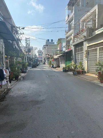 Bán nhà