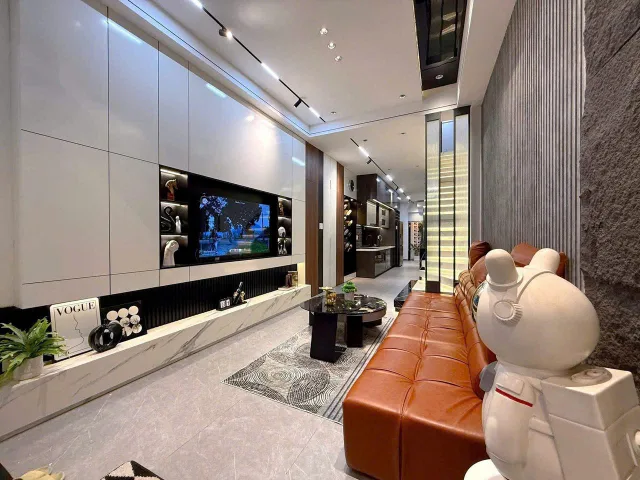 🏠 Nhà 3T 4x15m 4PN hẻm xe hơi gần ĐH Marketing