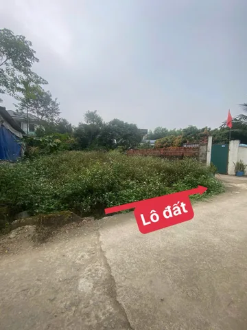 BÁN GẤP LÔ ĐẤT ĐẸP TẠI YÊN SƠN- SÁT KCN TAM DƯƠNG DT107.7m MT5,12m đường ô tô sẵn sổ 970tr 0988296228