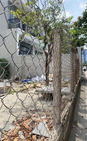Đất thổ cư 83m2 cách mặt tiền 20m ngay Ecogreen; KCX Tân Thuận; tiện xây CHDV có dòng tiền
