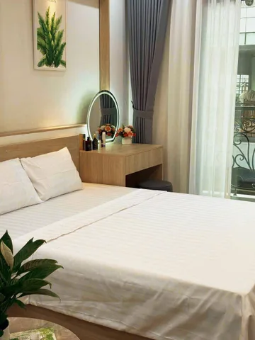Studio hiếm khu Chùa Láng , mới cứng, full đồ sịn, ban công chill  – gần Ngoại thương, Ngoại giao, Luật...