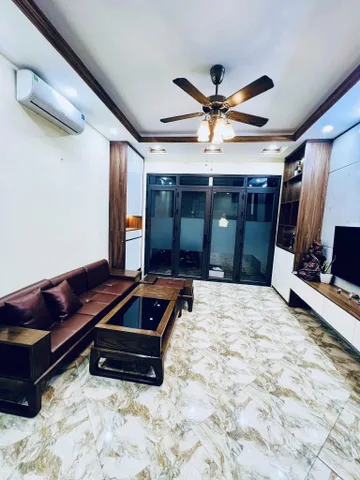 Cho Thuê Nhà Đông Thiên - Vĩnh Hưng - Hoàng Mai 40M² 5 Tầng 3 Ngủ - Full Nội Thất - Ở, Kinh Doanh VP.. Giá Thuê 13tr