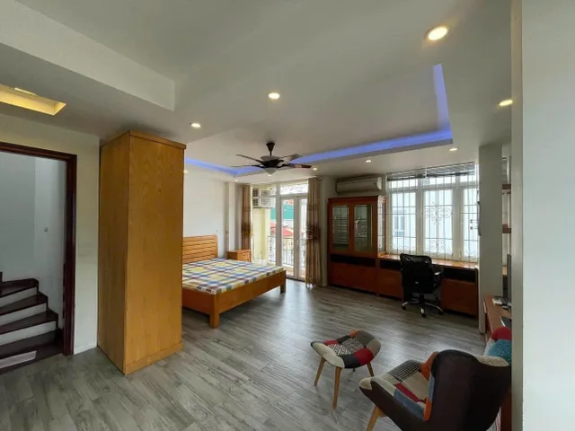 Cho Thuê Nhà Hồ Ba Mẫu - Đống Đa 56M² 5 Tầng 3 Ngủ -Full Nội Thất - Ở, Kinh Doanh VP - Giá Thuê 17tr