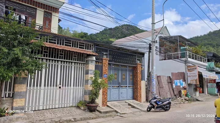 Bán Nhà riêng 91.8m2 có sẵn 62.8 m2 thổ cư giá 4.3 tỷ tại Phường Ngọc Hiệp Thành phố Nha Trang Khánh Hòa