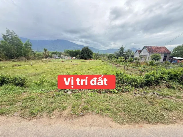 0763615365 Bán đất 318m² ngang 9.5m giá 800 triệu tại Xã Nam Ninh Hòa VT