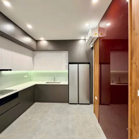 Bán nhà Thịnh Hào 1, dt 44m² full thổ cư ngang 3.5m giá 20.5 tỷ tại Đường Ngõ Thịnh Hào 1 Phường Ô Chợ Dừa (MUA/BÁN BĐS nhắn tin Zalo 0862299066)
