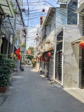 Bán nhà C4 Hxh Lưu Chí Hiếu Tân Phú