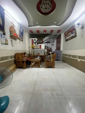 Bán nhà 90m² full thổ cư ngang 5m giá 7.8 tỷ tại Phường Bình Tân