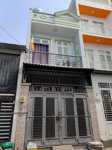 Bán nhà 1 Trệt 1 Lầu MT xe Tải phường Bình Hưng Hòa B quận Bình Tân TPHCM, DT: 4x10m.