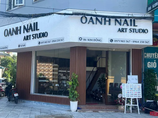 SANG NHƯỢNG TIỆM NAIL – MI – GỘI ĐẦU DƯỠNG SINH  Địa chỉ: 14 Nguyễn Trung Ngạn, 86 Kim Đồng – TP Vinh