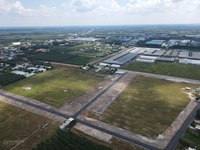 Dự án FO khai trương Diamond Chơn
Thành, Bình Phước 1 tỷ 890, 200m2,sổ hồng riêng