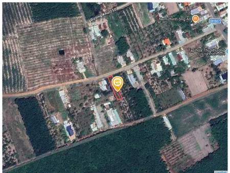 Bán đất 501.6m² có sẵn 100m² thổ cư ngang 10m tại Xã Phước Thành