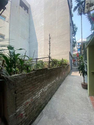 Bán đất Lạc Long Quân, 95m2, MT9.5m, xây CCMN hoặc Buding cực đẹp