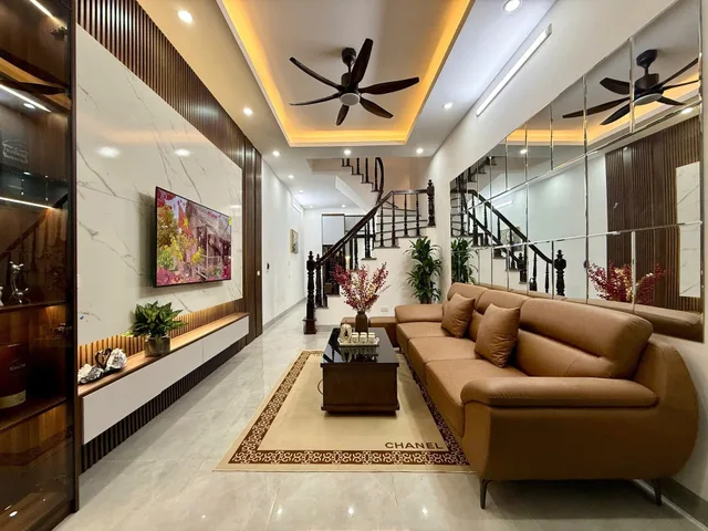 💥Nhà Đẹp Gần Đại Học Y Hà Nội, Nội Thất Hiện Đại, Khóa Vân Tay, DT 34m2, 4 Tầng, Giá 9.3