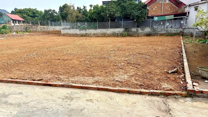 Bán gấp 109m² full thổ cư ngang 5,7m sát ngay khu đấu giá Tân Xã giá 5.2 tỷ tại Xã Hạ Bằng