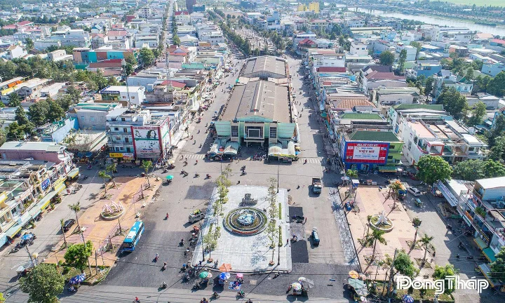 ĐẤT GÓC 2 MẶT TIỀN LÊ HỒNG PHONG QUÃNG TRƯỜNG HỒNG NGỰ - ĐỒNG THÁP; 20 X 20M