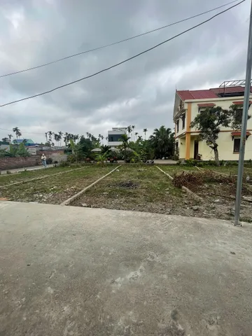Bán 60 m Hoa Động ngõ ô tô 7 chỗ cách đường thôn 70 m. L/h:076.231.9990 e Thúy