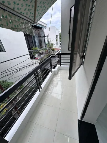 Bán Nhà hẻm 2 MẶT TIỀN đường 2/4 – Vạn Thạnh, phường Nha Trang ( gần Chợ Đầm, gần biển, trường học …) 
➡️ Cách đường lớn 500m