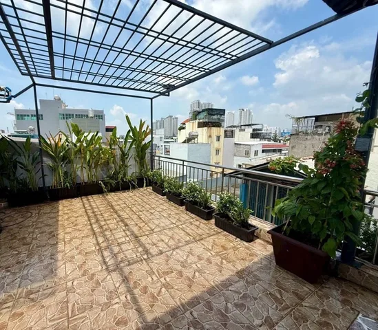 NHÀ 4 TẦNG MỚI - DỌN VÀO Ở NGAY - CÁCH HẺM Ô TÔ 50M