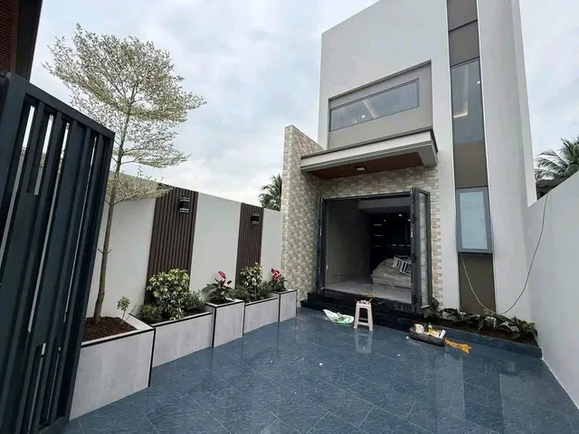 XUẤT HIỆN CĂN NHÀ SỔ RIÊNG TẶNG LẠI NỘI THẤT CHỈ 500TR SANG TÊN