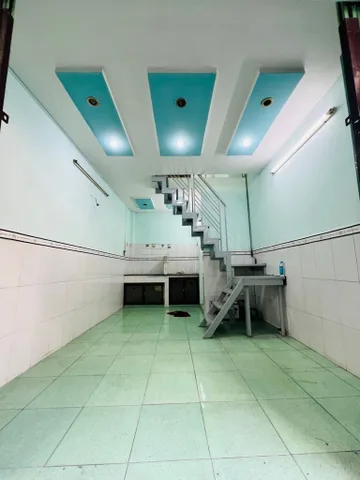 Nhà 3 tầng khu VIP Kiều Đàm Trần Xuân Soạn Q7 hẻm 1 sẹc thông KDC HimLam, SHR, nhỉnh nhẹ 3 tỷ (TL)