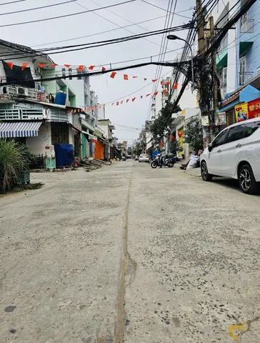 Bán nhà 3 tầng,an dương vương,an lạc,hẻm xe tải né,nhà đẹp vào ở ngay  4x17 nhỉnh 6 tỷ  (Al1)