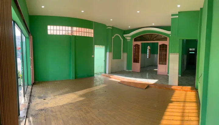 Bán nhà 173m² full thổ cư ngang 8m giá  24.5  tỷ tại Đường Phan Văn Hớn,  Đông Hưng Thuận