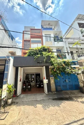 Nhà bán thích quảng đức 5 tầng hẽm xe hơi