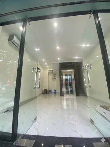 CHO THUÊ MẶT BẰNG MẶT PHỐ BÀ TRIỆU, P. HÀNG BÀI, Q. HOÀN KIẾM