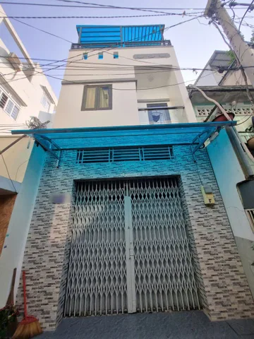 Nhà 3 tầng ngay Hậu Giang - Quận 6 DT 4,2 x 12m/ 52 m2 - chỉ 6,4 tỷ, Gọi ngay có giá tốt