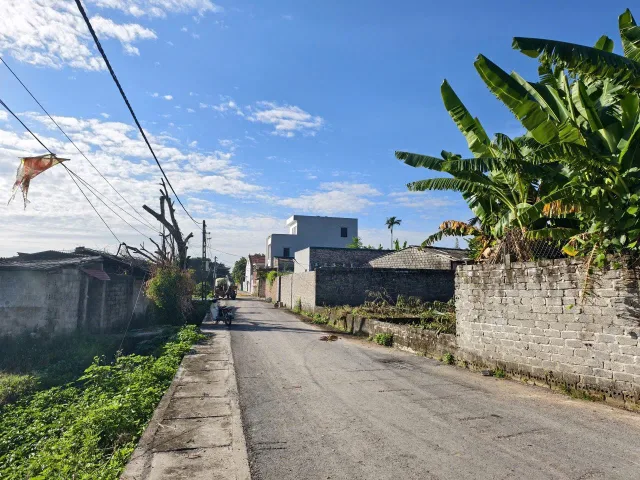 Bán đất 50m² full thổ cư ngang 4,1m giá 2.95 tỷ tại Xã Phượng Dực