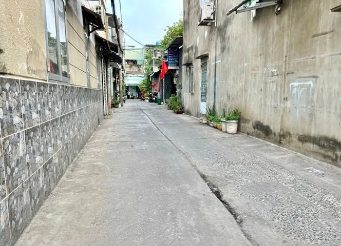 Bán nhà 2 tầng Liên khu 8-9 Bình Tân