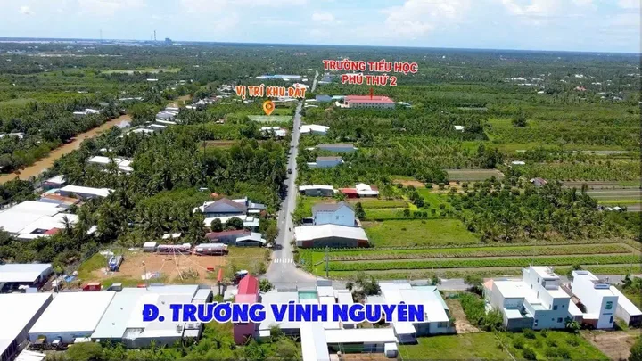 Bán đất 4549m² có sẵn 680m² thổ cư ngang 64m giá 25 tỷ tại Đường Nguyễn Văn Quy Phường Hưng Phú