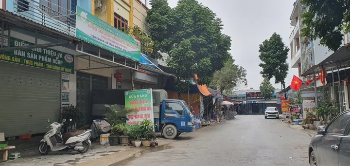 Lô to 79m2 Phố Chợ ngay cạnh khu chợ hàng rất hiếm