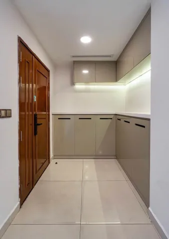 LÔ GÓC CĂN HỘ CAO CẤP SKY CENTER, VIEW LANDMARK 81, FULL NỘI THẤT - 140m² - 3PN - Dưới 13.5 T.ỷ - PHỔ QUANG - TÂN BÌNH