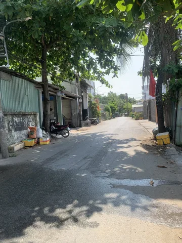 Nhà Kho 200m 13 triệu đường Xe Tải Lớn Quốc Lộ 13 Thủ Đức