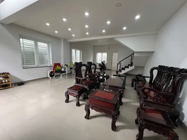 XEM LÀ MÊ – NHÀ MỚI 4 TẦNG – FULL NỘI THẤT CAO CẤP – Q7