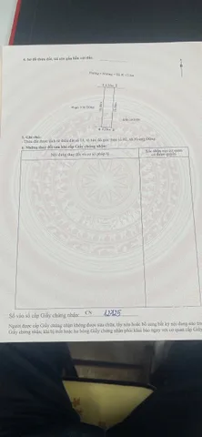 Bán lô đất hoàng động thuỷ nguyên 
L/h ;076.231.9990 em Thúy 
Diện tích 75m, ngang 4,2m
Hướng bắc
Đường trước đất rộng 12m
Ngay đằng sau khu tdc, trên đất có sẵn gian nhà c4
Giá 2,1xx