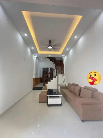 Hiếm nhà đẹp 4 tầng mặt phố Nguyễn Viết Xuân, 34m2, mặt tiền 3.3m, 2 mặt đường, kinh doanh, giá 12.9 tỷ
