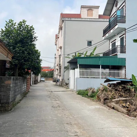 Với 1.4 Tỷ Sở hữu lô đất trung tâm thị trấn vĩnh yên 75m ,Mt 5m , Sẵn sổ